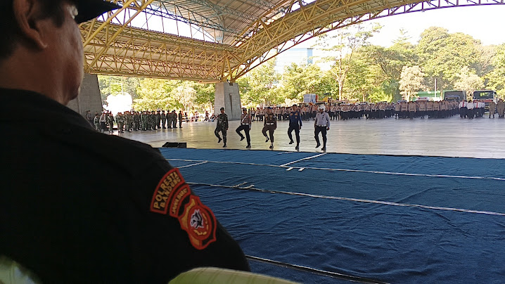 Senkom Mitra Polri Kabupaten Bandung Ikuti Apel Gelar Pasukan Operasi Ketupat Lodaya 2026 di Polresta Bandung