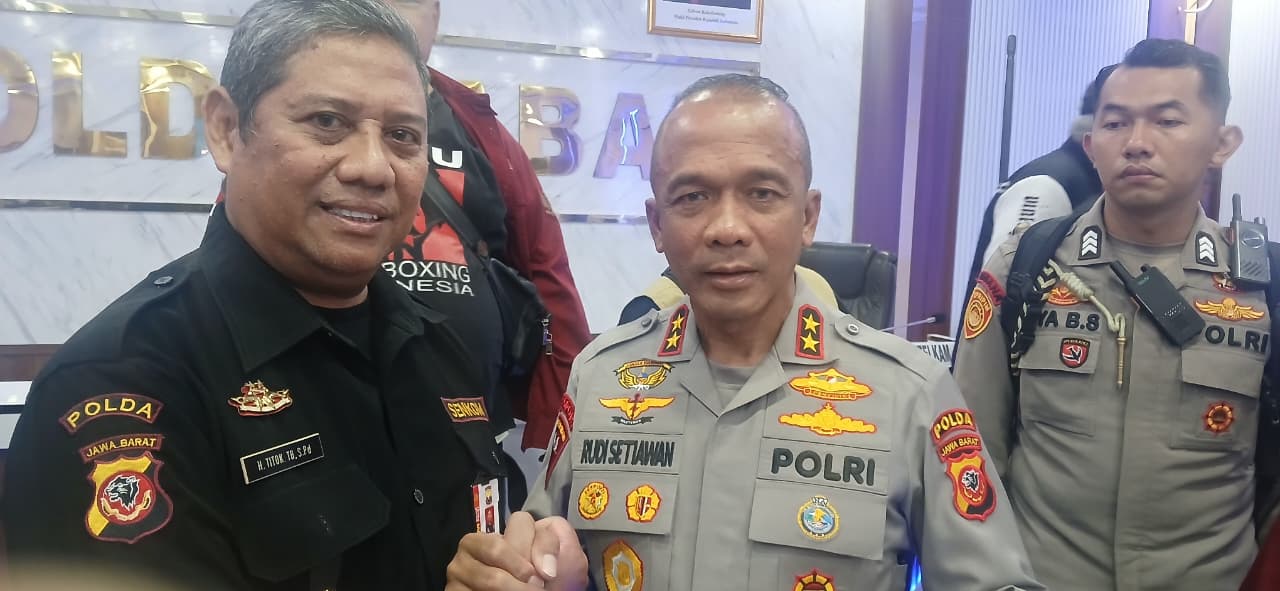 Ketua Senkom Jabar H. Titok Tosan Hadiri Silaturahmi Kapolda dengan Forum Ormas Jawa Barat
