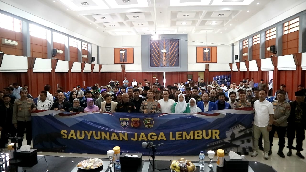 Senkom Mitra Polri Jabar Hadiri Silaturahmi Kamtibmas “Guyub Sauyunan Jaga Lembur” Bersama 100 Ormas