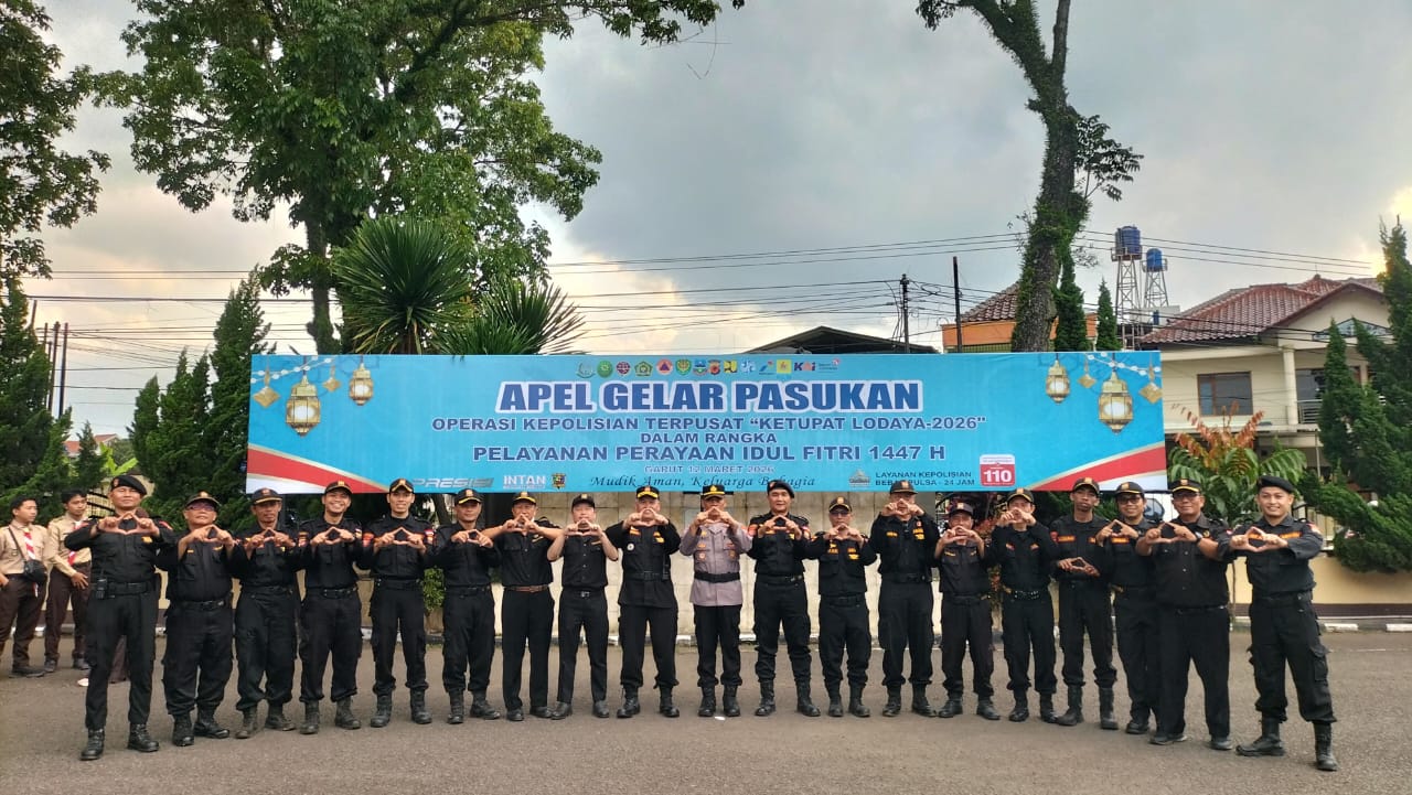 Senkom Mitra Polri Garut Ikuti Apel Gelar Pasukan Operasi Ketupat Lodaya 2026 di Polres Garut